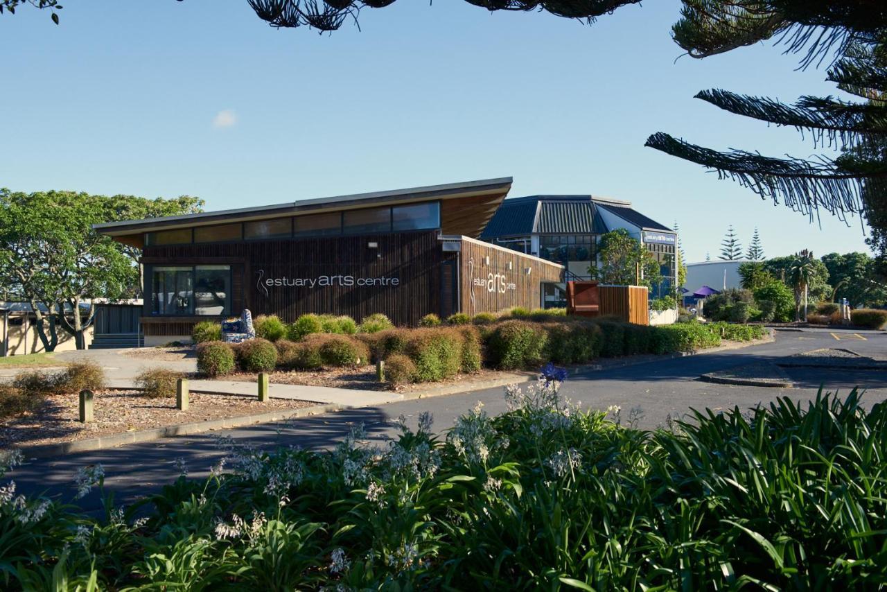 Orewa Kiwi Cabins Экстерьер фото