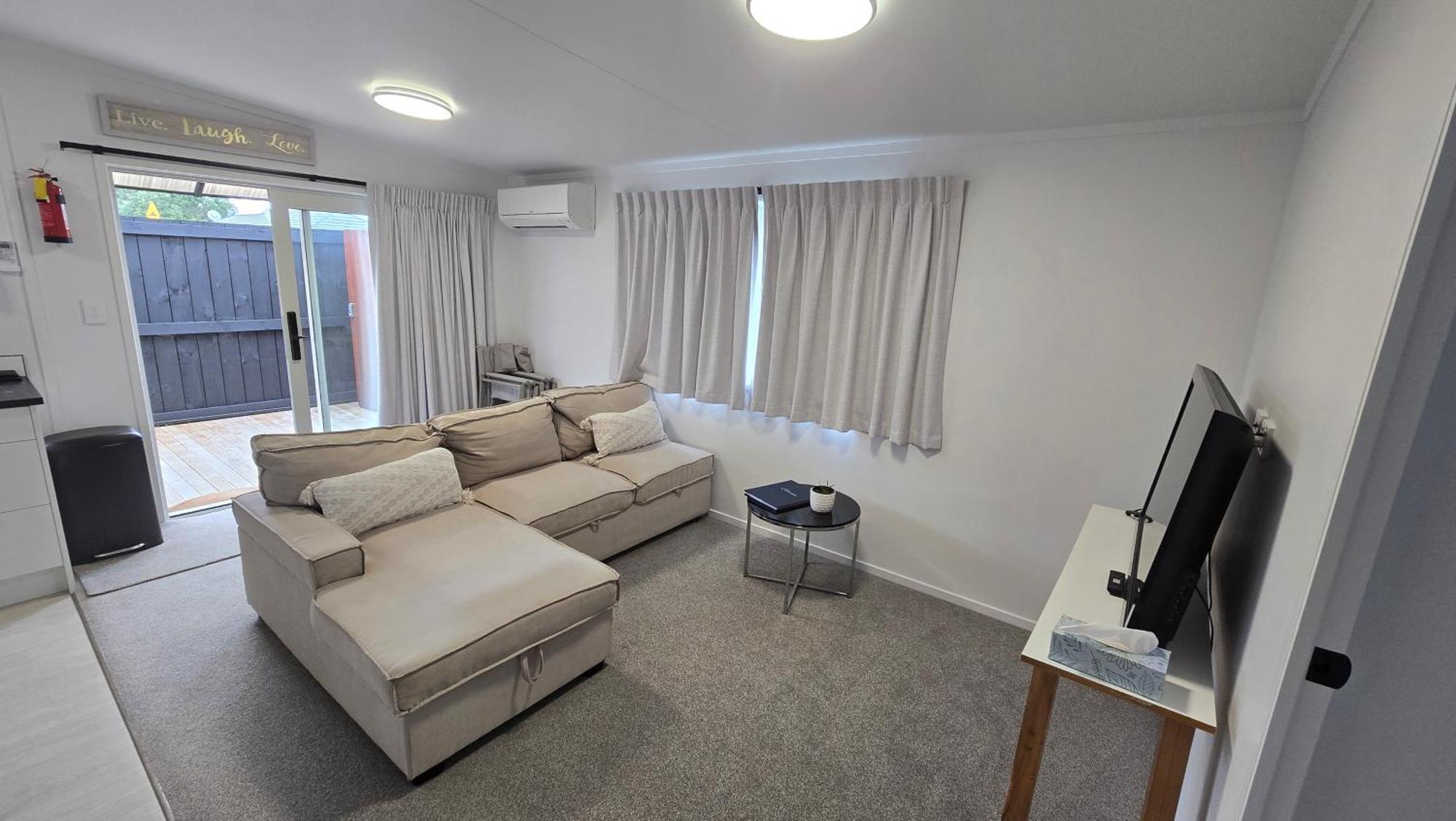 Orewa Kiwi Cabins Экстерьер фото